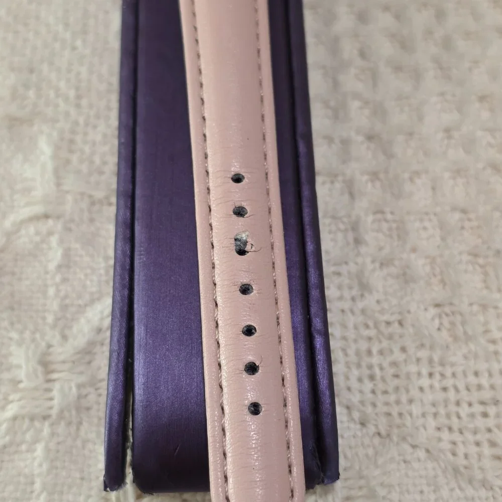 Rose Gold Bezel MOP Face Crystal Hour Marks Easy to Read Women's Watch Runs Well